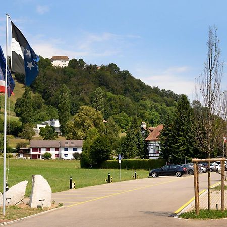 Landgasthof Zu Den Drei Sternen Brunegg Buitenkant foto