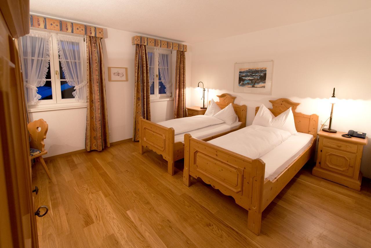 Landgasthof Zu Den Drei Sternen Brunegg Kamer foto