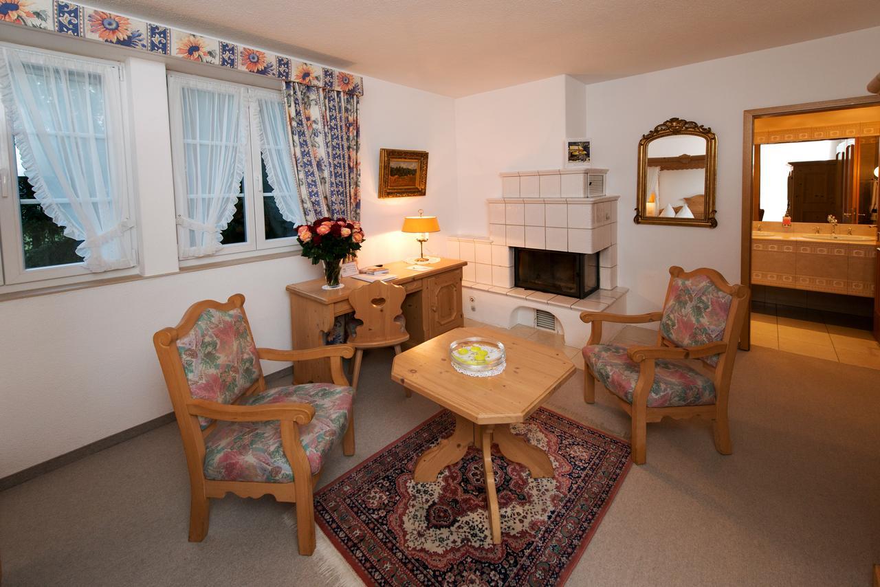 Landgasthof Zu Den Drei Sternen Brunegg Kamer foto