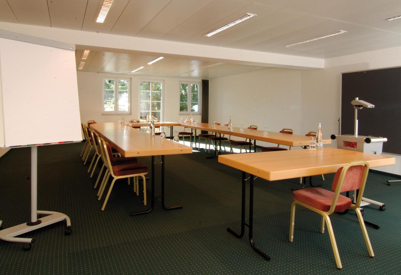 Landgasthof Zu Den Drei Sternen Brunegg Buitenkant foto